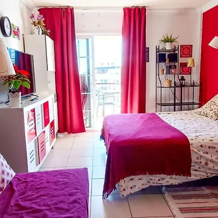 Cozy Americas Apartman *